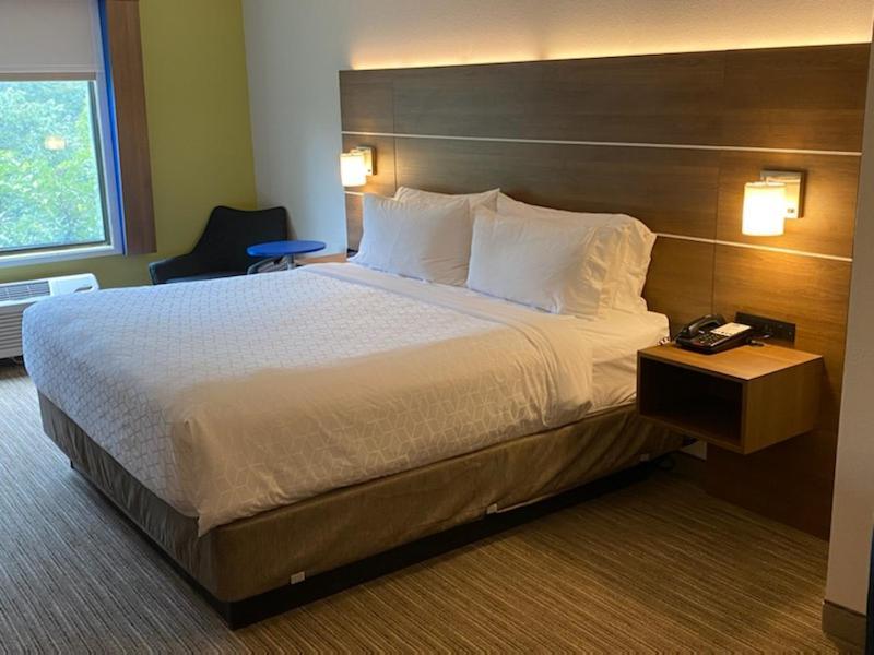 Holiday Inn Express & Suites Reidsville By Ihg Extérieur photo