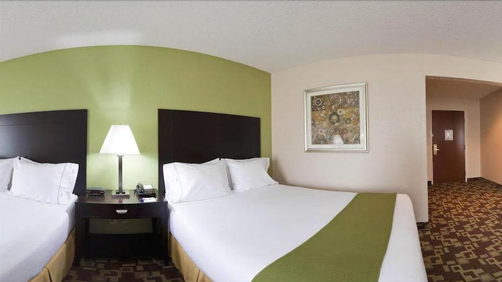 Holiday Inn Express & Suites Reidsville By Ihg Extérieur photo