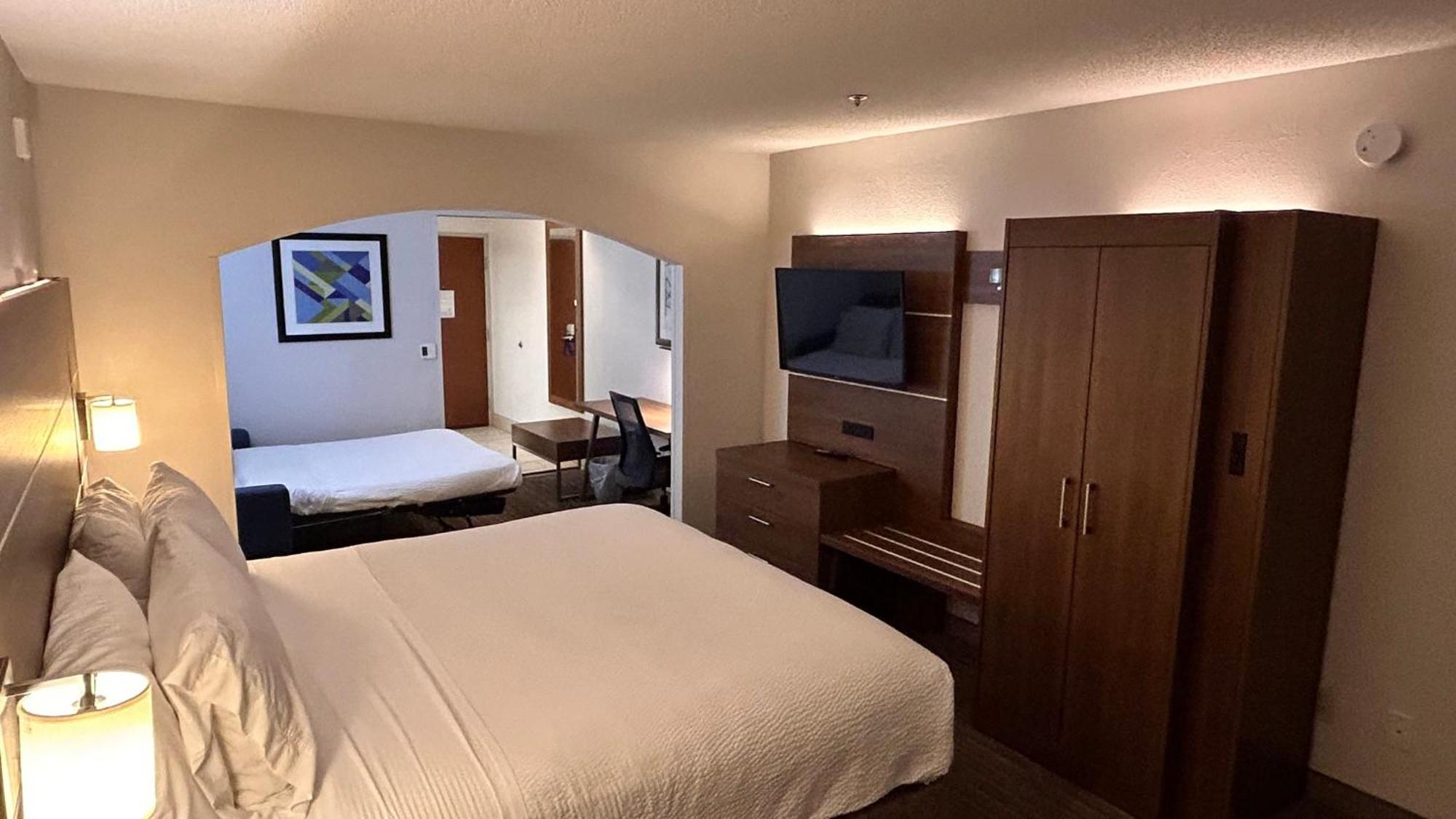 Holiday Inn Express & Suites Reidsville By Ihg Extérieur photo