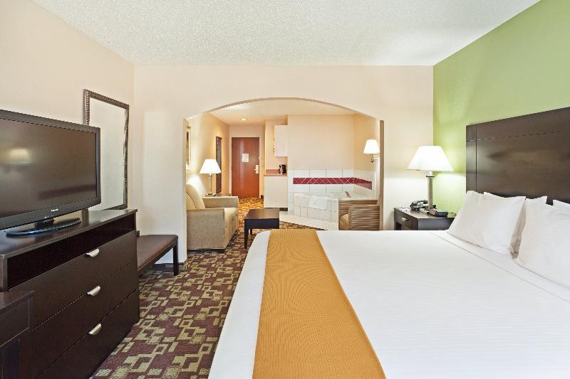 Holiday Inn Express & Suites Reidsville By Ihg Extérieur photo